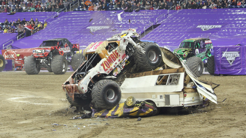 Illustration for article titled Go to Monster Jam. It's totally rad.